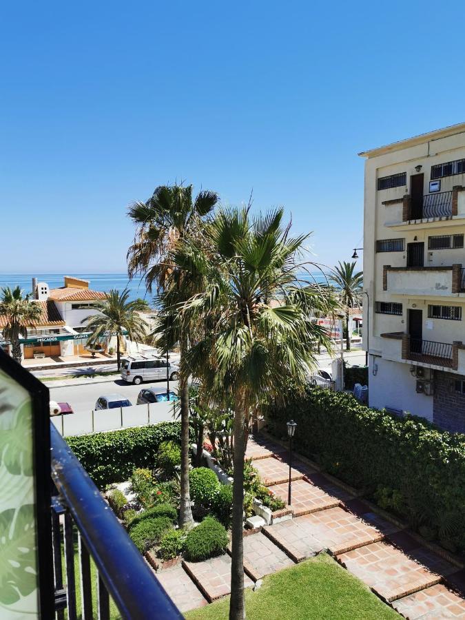 Lido Beachfront Торремолинос Экстерьер фото